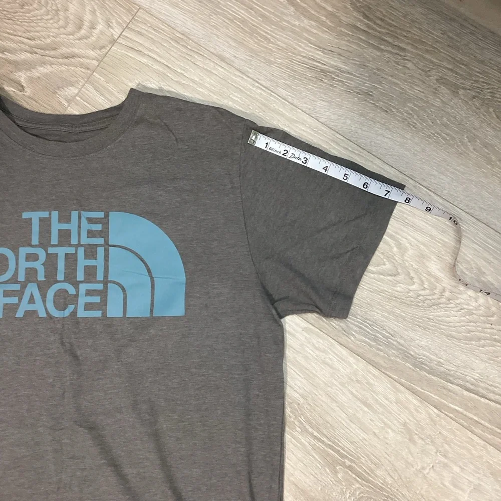 The North Face Heather Gray Tee with Sky Blue Logo Size M